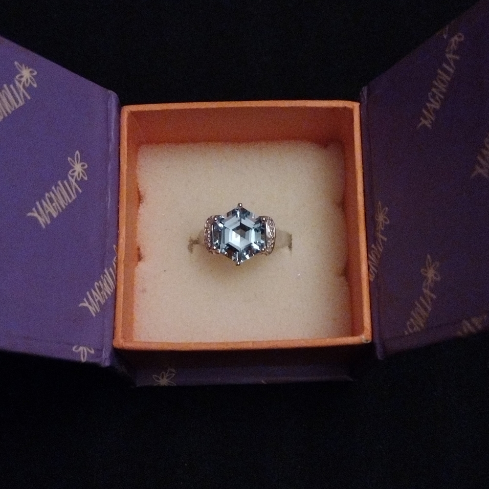Stamped 925 aquamarine ring